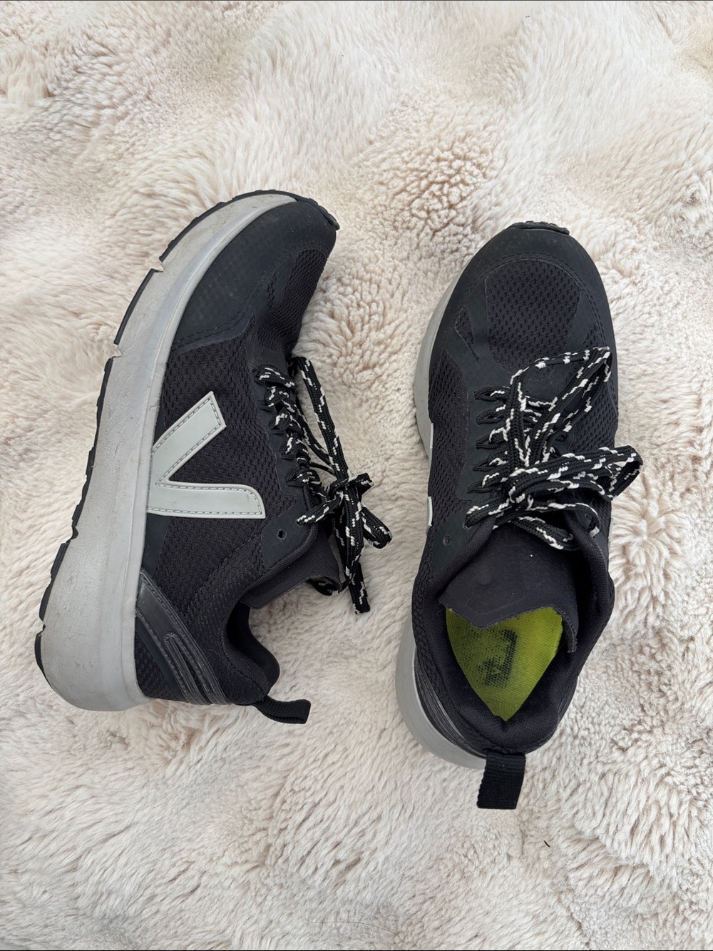 Veja Black and White Women's Sneakers